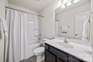 2730 Riley Woods Ln, Charlotte, NC 28269 - Photo 22