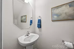 2730 Riley Woods Ln, Charlotte, NC 28269 - Photo 14