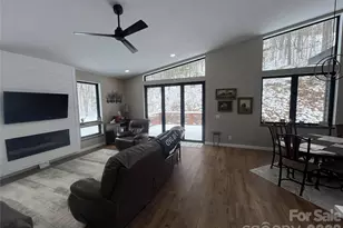 95 W Round Top Rd, Bryson City, NC 28713 - Photo 20