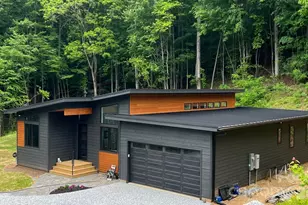 95 W Round Top Rd, Bryson City, NC 28713 - Photo 2