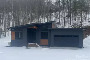 95 W Round Top Rd, Bryson City, NC 28713 - Photo 32