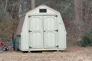 902 N 11th St, Albemarle, NC 28001 - Photo 2