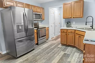 3113 Queensdale Dr, Monroe, NC 28110 - Photo 6