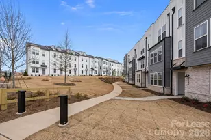 4332 Honeywalk Ln, Charlotte, NC 28278 - Photo 30