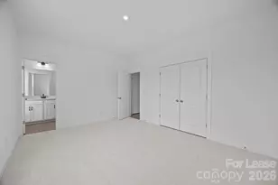 4332 Honeywalk Ln, Charlotte, NC 28278 - Photo 22