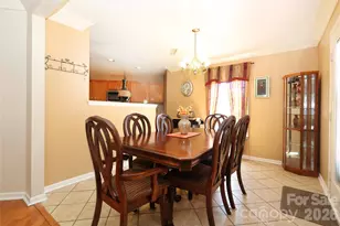 6432 Brumit Ln, Charlotte, NC 28269 - Photo 16