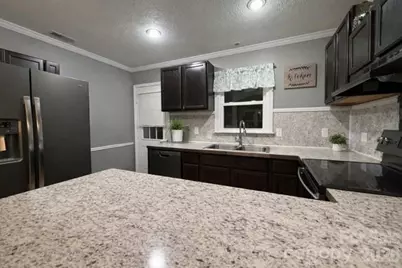 221 Valdese Drive, Morganton, NC 28655 - Photo 4