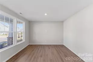 107 Winterberry St, Mooresville, NC 28117 - Photo 6