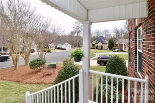 1917 Weighmont Ct, Mint Hill, NC 28227 - Photo 4