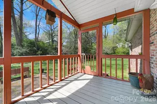 17 Resada Dr, Brevard, NC 28712 - Photo 10