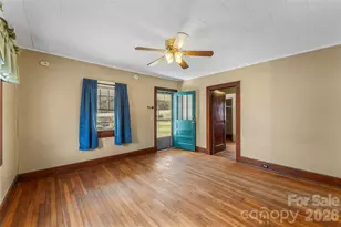 102 Rhododendron Dr, Brevard, NC 28712 - Photo 4