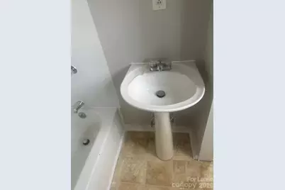 4911 Monroe Road, Charlotte, NC 28205 - Photo 14