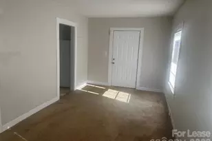 4911 Monroe Rd, Charlotte, NC 28205 - Photo 6