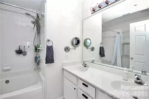 1140 W 1st St, Charlotte, NC 28202 - Photo 12