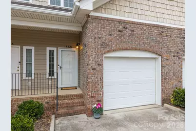 18827 Cloverstone Circle, Cornelius, NC 28031 - Photo 2