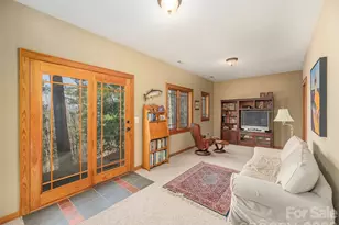 68 Crestwood Rd, Asheville, NC 28804 - Photo 36