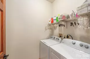 68 Crestwood Rd, Asheville, NC 28804 - Photo 22