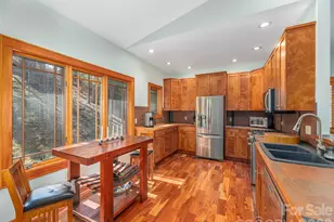 68 Crestwood Rd, Asheville, NC 28804 - Photo 14