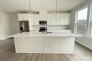 5029 Sunnybrae Pl, Charlotte, NC 28262 - Photo 4