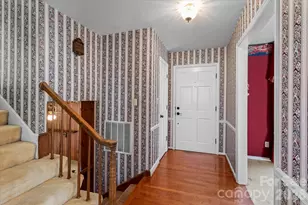 3000 Windrow Ln, Matthews, NC 28105 - Photo 4