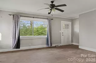 6504 Pence Rd, Charlotte, NC 28215 - Photo 6