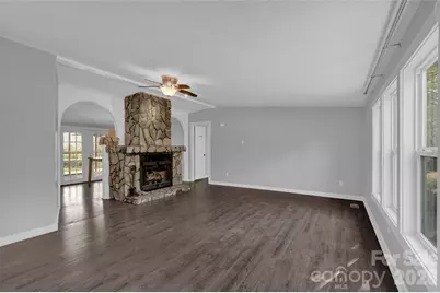 5708 Harwell Road, Catawba, NC 28609 - Photo 6