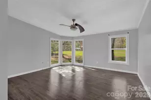 5708 Harwell Rd, Catawba, NC 28609 - Photo 18