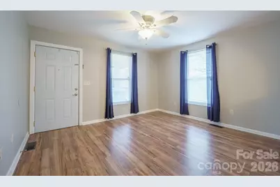 1208 N Davis Avenue, Newton, NC 28658 - Photo 10