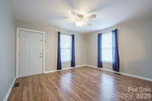 1208 N Davis Ave, Newton, NC 28658 - Photo 10
