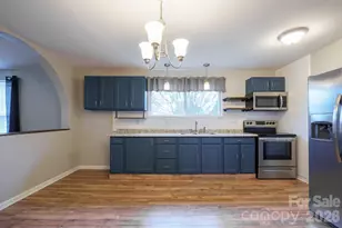 1208 N Davis Ave, Newton, NC 28658 - Photo 20