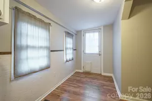 1208 N Davis Ave, Newton, NC 28658 - Photo 18