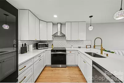 5008 The Plaza None, Charlotte, NC 28215 - Photo 2