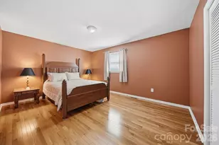 550 32nd Ave Dr NW, Hickory, NC 28601 - Photo 26