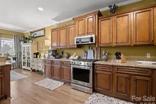 21 Jeff Dr, Asheville, NC 28806 - Photo 18