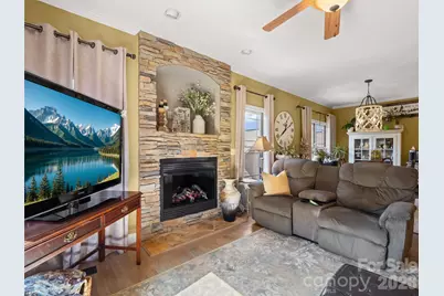 21 Jeff Drive, Asheville, NC 28806 - Photo 12