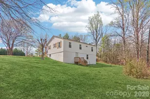 5192 Ralph Winchester Rd, Lenoir, NC 28645 - Photo 4