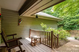 204 Greenleaf Dr, Flat Rock, NC 28731 - Photo 8