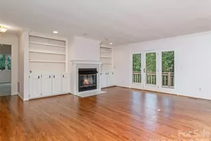 204 Greenleaf Dr, Flat Rock, NC 28731 - Photo 10