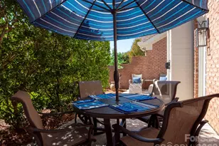 11724 Easthampton Cir, Charlotte, NC 28277 - Photo 32