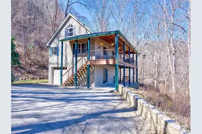 1463 Apple Creek Road, Waynesville, NC 28786 - Photo 2