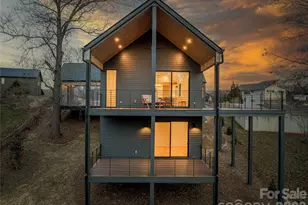 511 Wilma Dykeman Trl, Asheville, NC 28804 - Photo 4