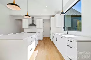 511 Wilma Dykeman Trl, Asheville, NC 28804 - Photo 16