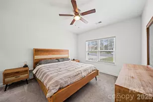 6610 Bluestone Ct, Charlotte, NC 28212 - Photo 12