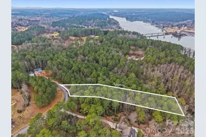 108 Rivercliff Drive W, Connelly Springs, NC 28612 - Photo 10