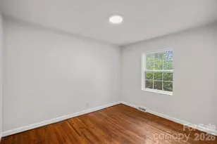 2623 & 2625 Shamrock Dr, Charlotte, NC 28205 - Photo 14