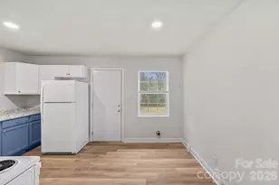 2623 & 2625 Shamrock Dr, Charlotte, NC 28205 - Photo 8