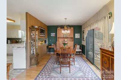 227 Sky Lake Drive, Hendersonville, NC 28739 - Photo 10