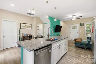 239 Northside St, Canton, NC 28716 - Photo 8