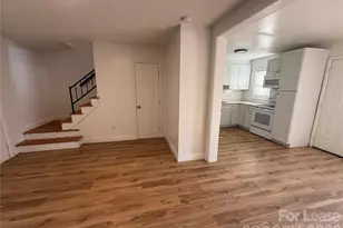 421 Honeywood Ave, Charlotte, NC 28216 - Photo 6