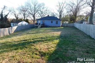 2520 Brentwood Pl, Charlotte, NC 28208 - Photo 14